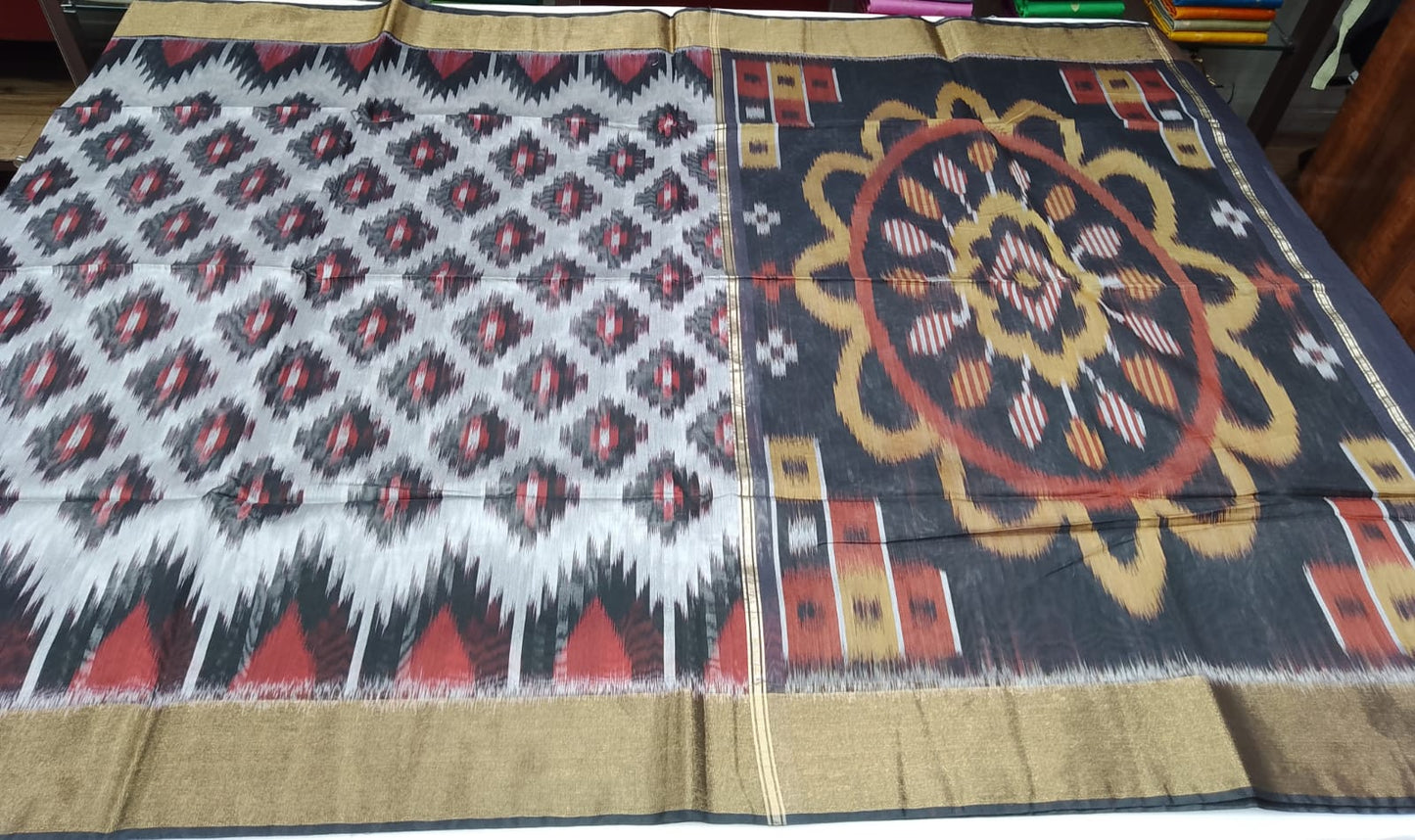 Handloom Cotton Silk Pochampally Saree in Black & Ivory with Grand Designer Pallu