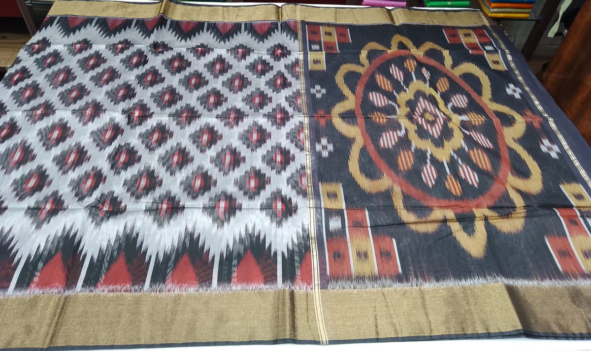 Handloom Cotton Silk Pochampally Saree in Black & Ivory with Grand Designer Pallu