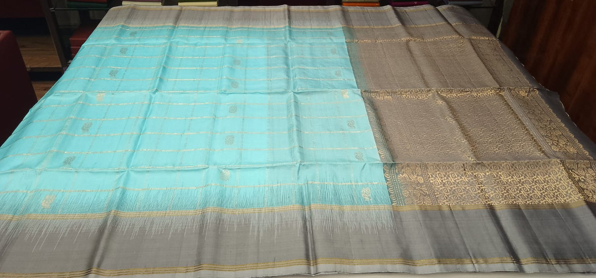 Pure Handloom Soft Silk Turquoise Blue Saree with Charcoal Grey Pallu