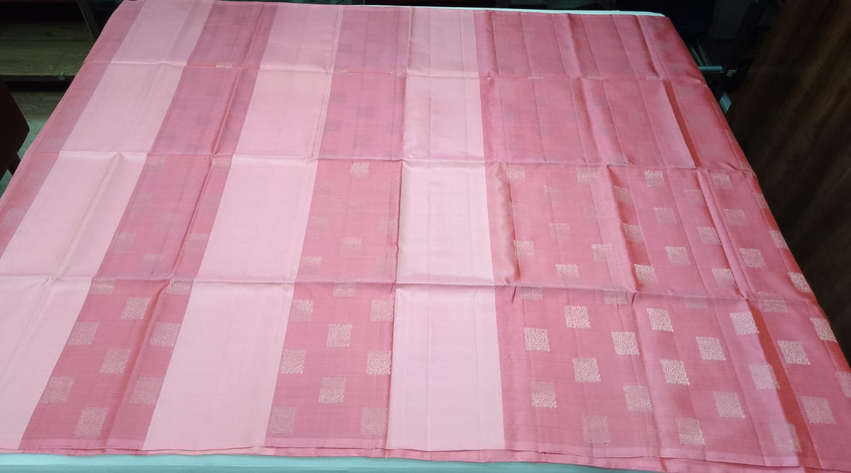 Pure Handloom Soft Silk Borderless Saree in Dual-Tone Pink with Gold Woven Motifs