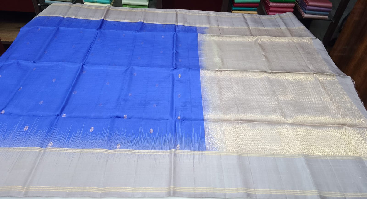 Pure Handloom Soft Silk Saree – Royal Blue with Silver-Taupe Zari Pallu