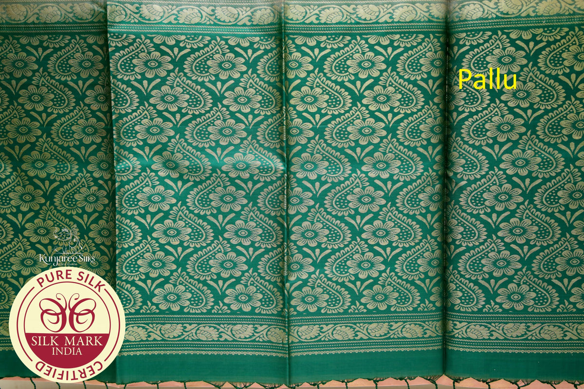 Onion with Bottle Green Color Pure Silk Saree