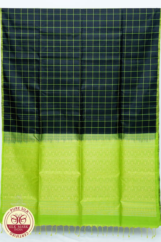 Bottle Green with Black Color Pure Silk Saree