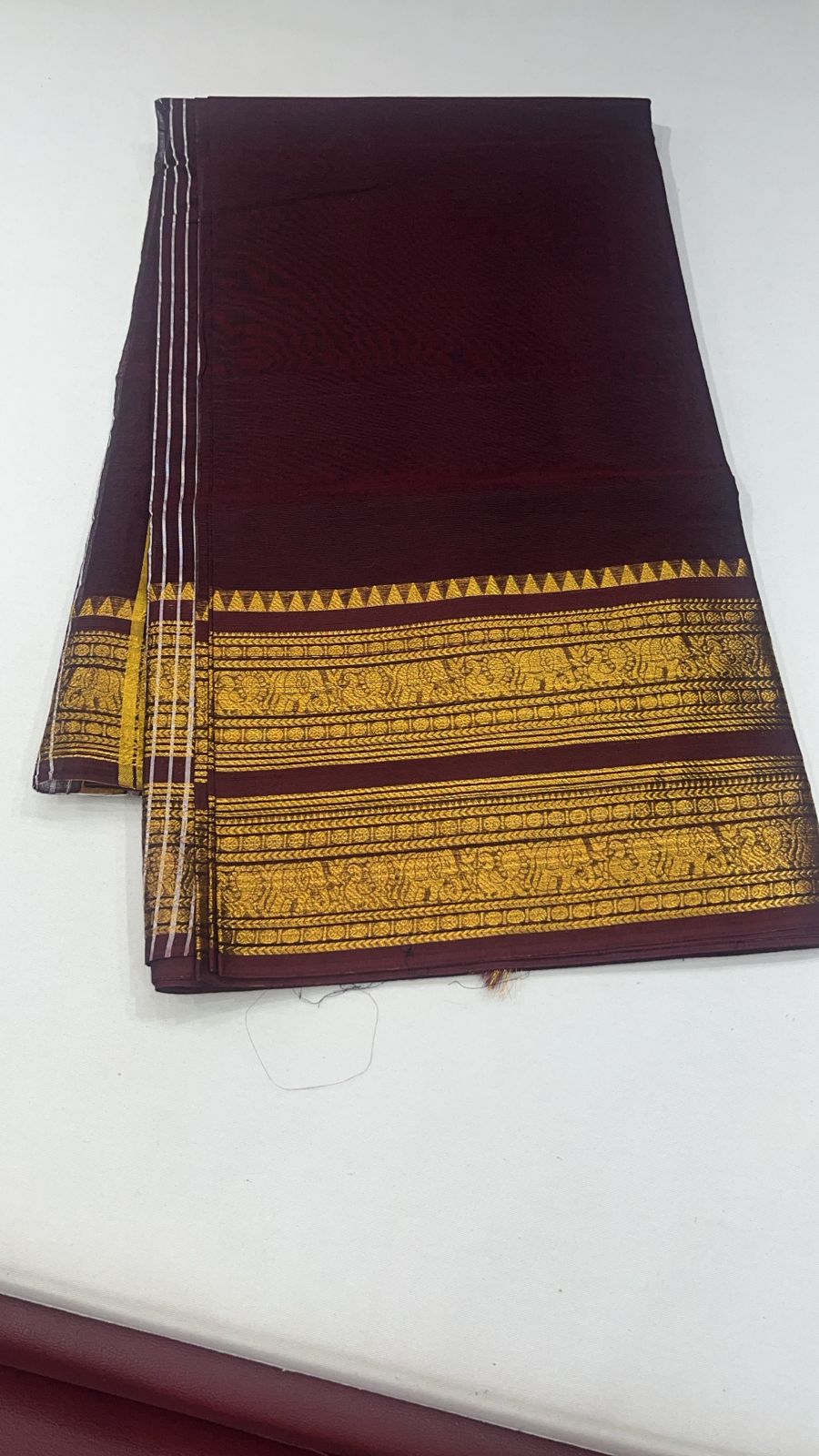 Elegant Wine Maroon Pure Cotton Handloom Saree with Traditional Zari Border