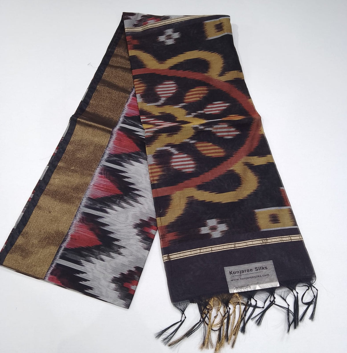 Handloom Cotton Silk Pochampally Saree in Black & Ivory with Grand Designer Pallu