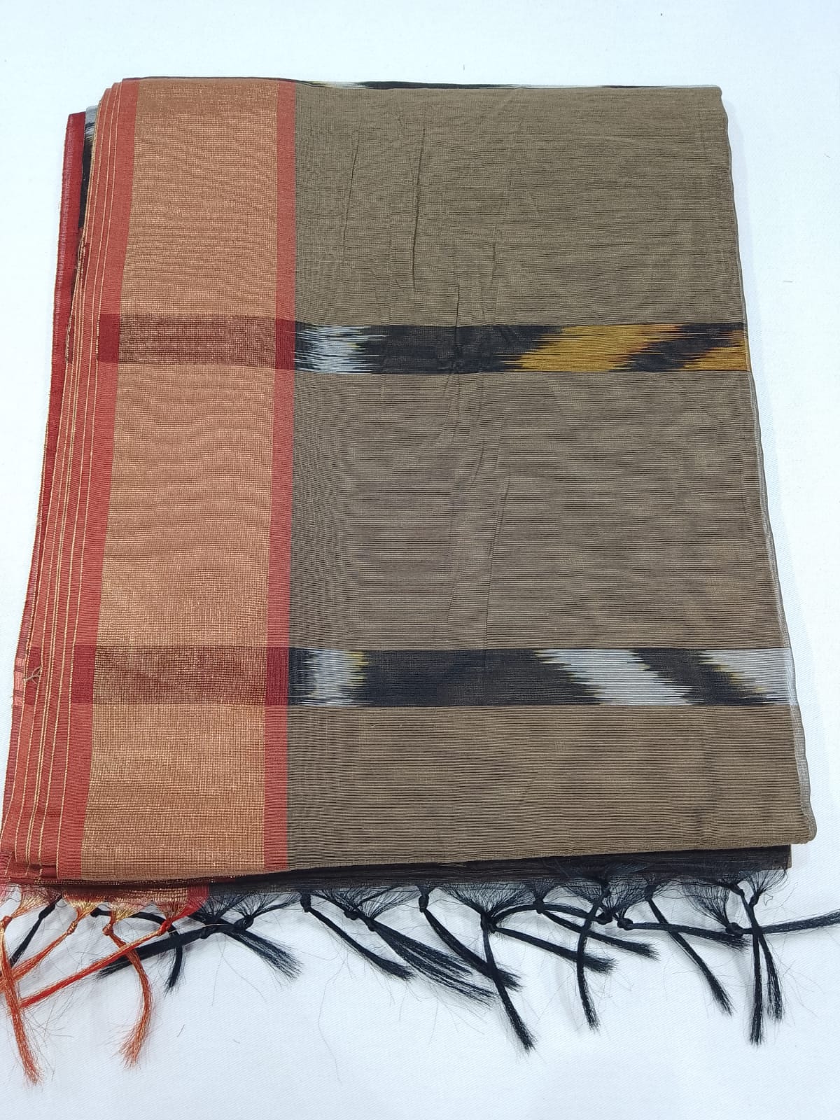 Cotton Silk Pochampally Ikat Saree in Ash Grey with Designer Black Pallu