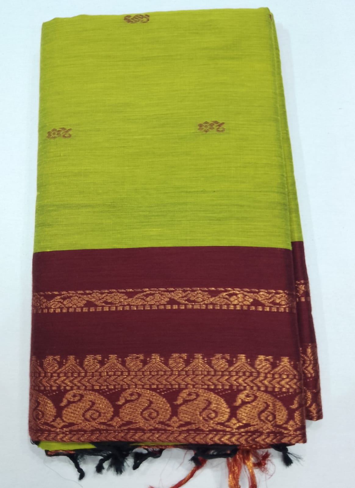 Kalyani Cotton Saree in Parrot Green with Wine Purple Zari Pallu