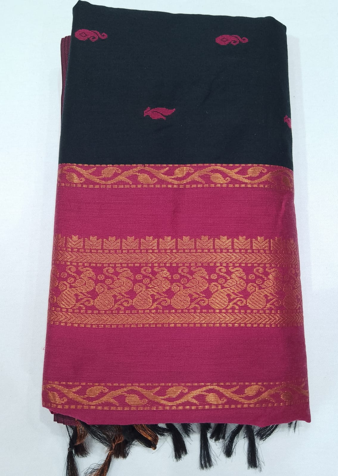 Kalyani Cotton Saree in Black with Rani Pink Zari Pallu