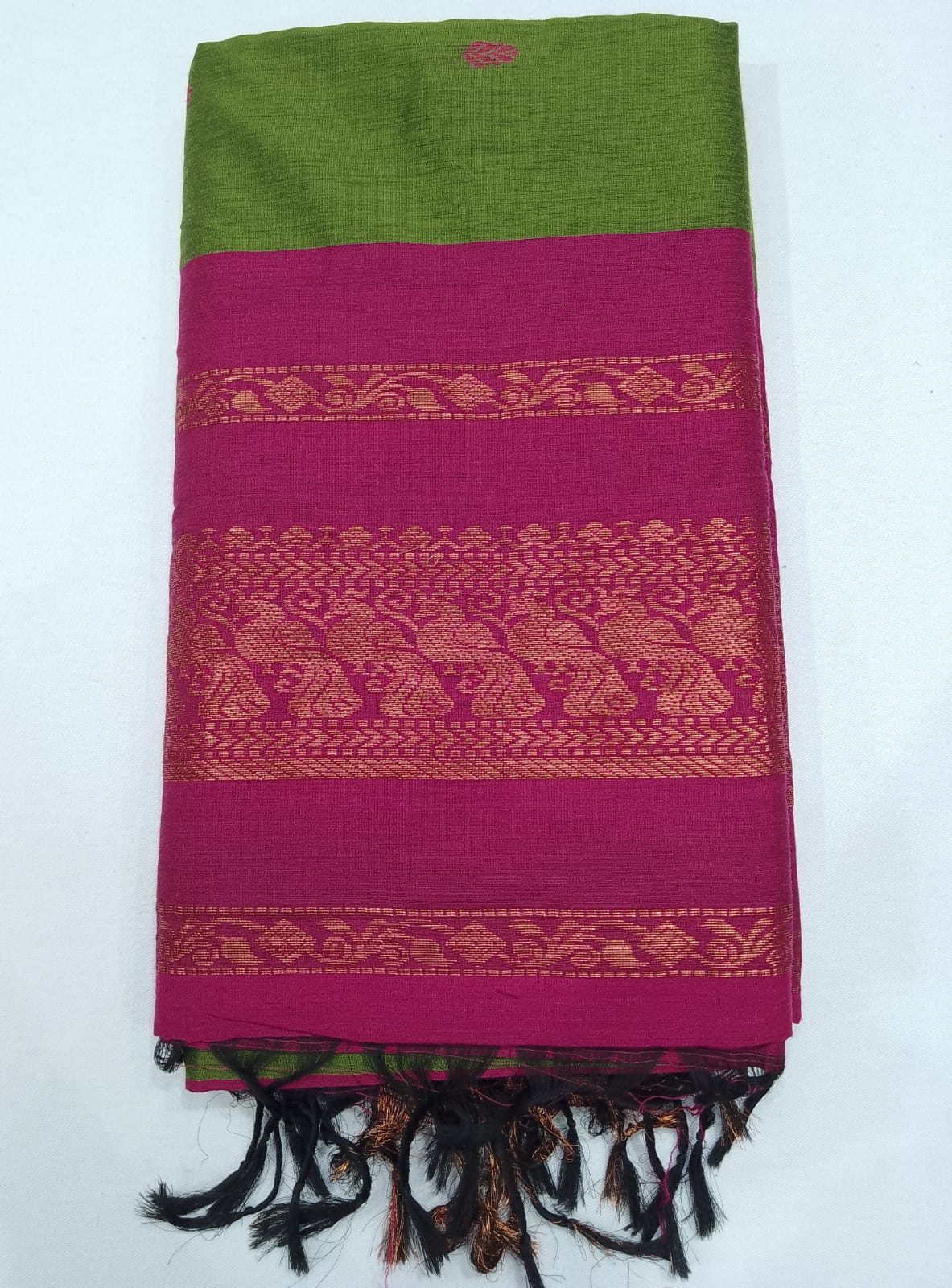 Kalyani Cotton Saree in Leaf Green with Rani Pink Zari Woven Pallu