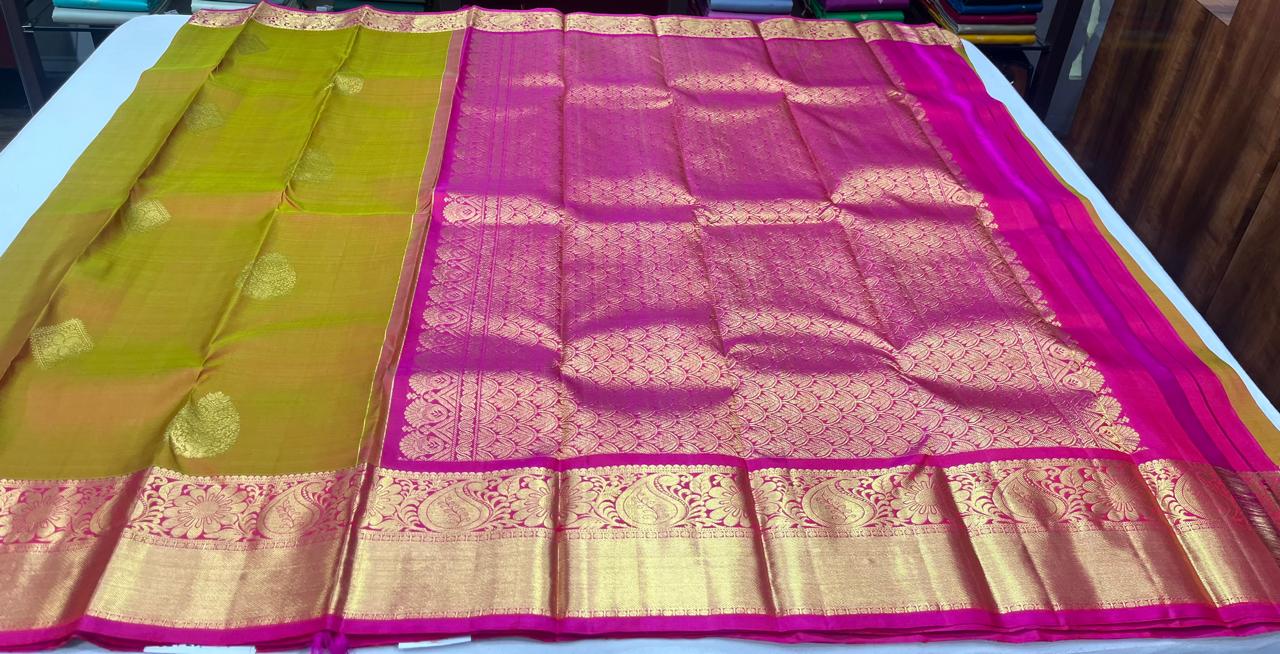 Kanjivaram Dual Tone Saree – Olive Gold Body with Rani Pink Rich Zari Pallu