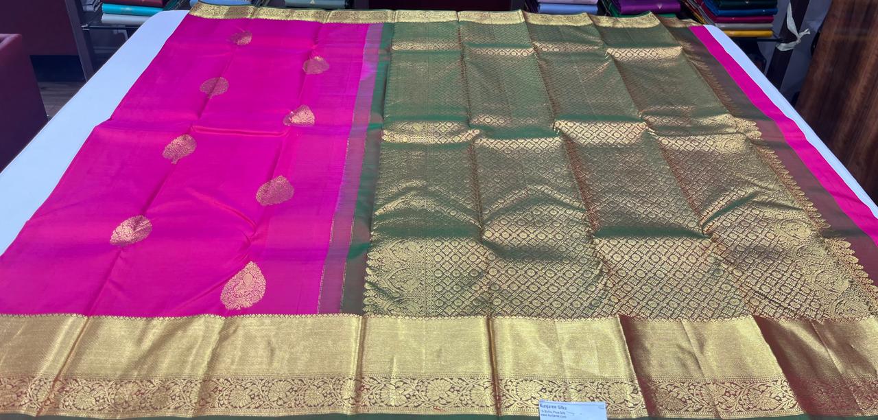Dual Tone Saree – Rani Pink & Bottle Green with Rich Zari Weaving