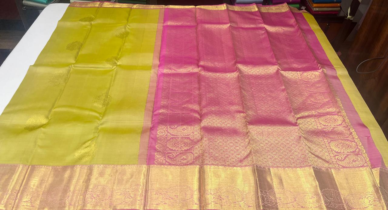 Kanjivaram Dual Tone Saree – Olive Gold & Rani Pink with Rich Zari Weaving