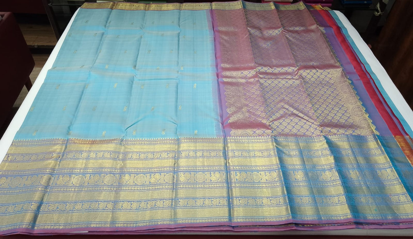 Pure Handloom Kanjivaram Silk Saree – Sky Blue with Mauve Purple Pallu & Antique Gold Zari
