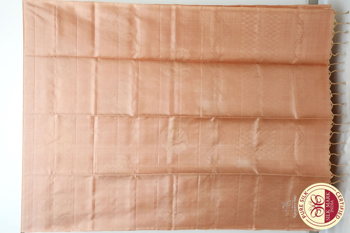 Pure Handloom Borderless Soft Silk Saree – Peach Blush Elegance