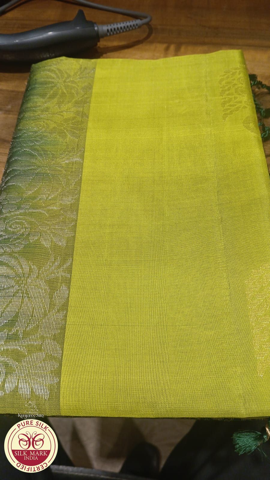 Pure Handloom Soft Silk Saree with Rich Gold Zari Pallu – Lime Green & Bottle Green