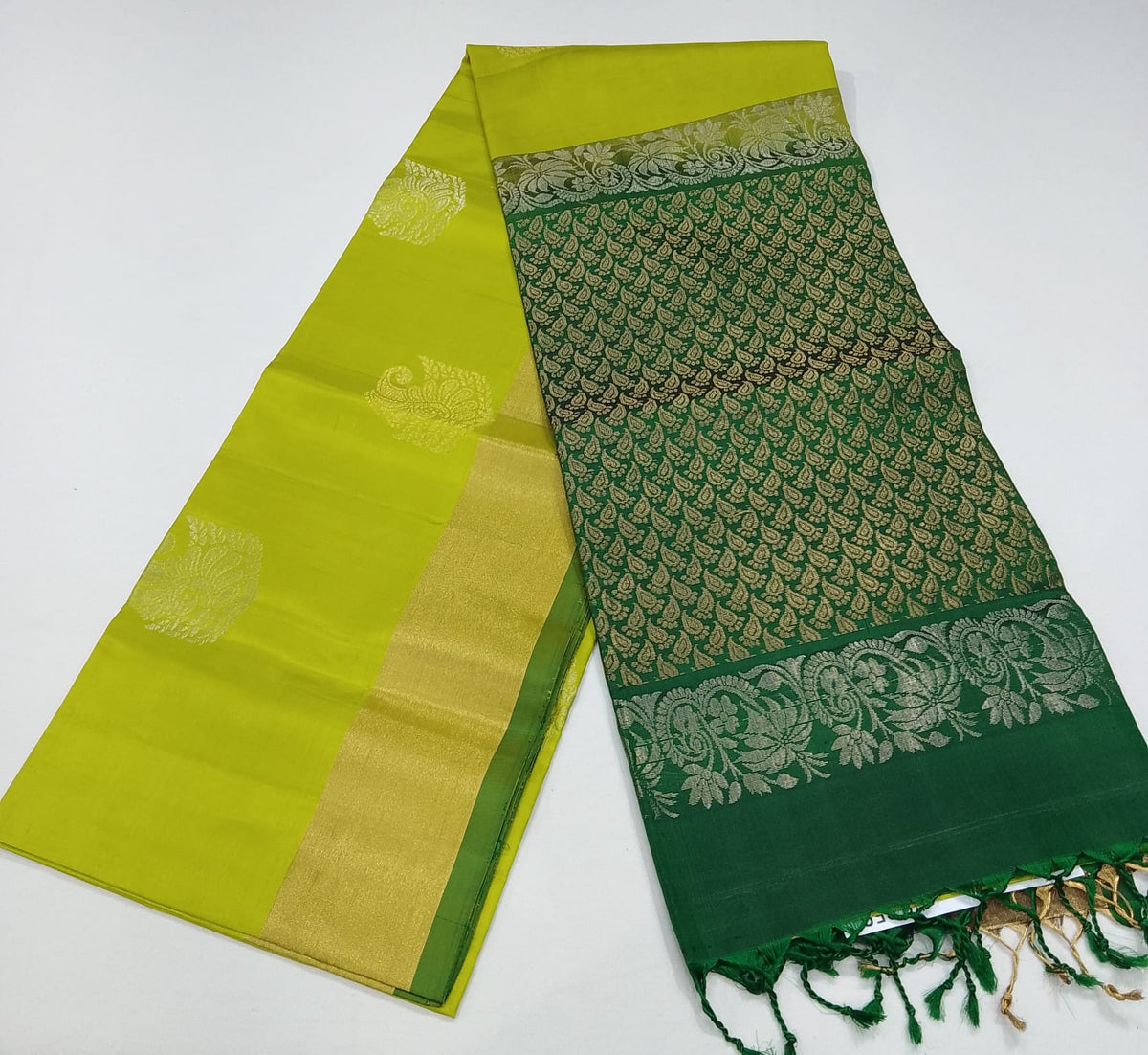 Pure Handloom Soft Silk Saree with Rich Gold Zari Pallu – Lime Green & Bottle Green