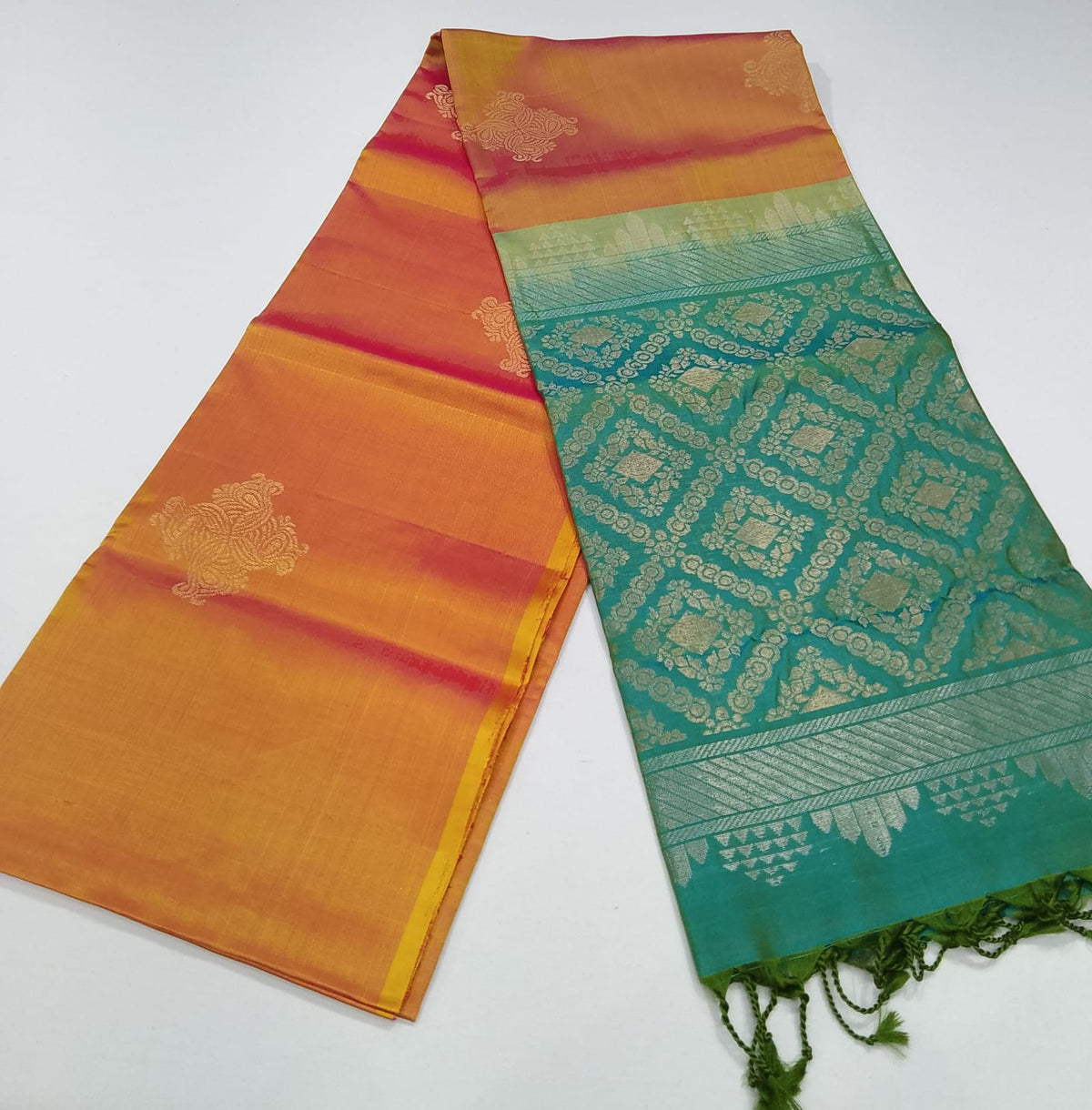 Pure Handloom Dual Tone Borderless - Sunset Orange with pink & Sea Green