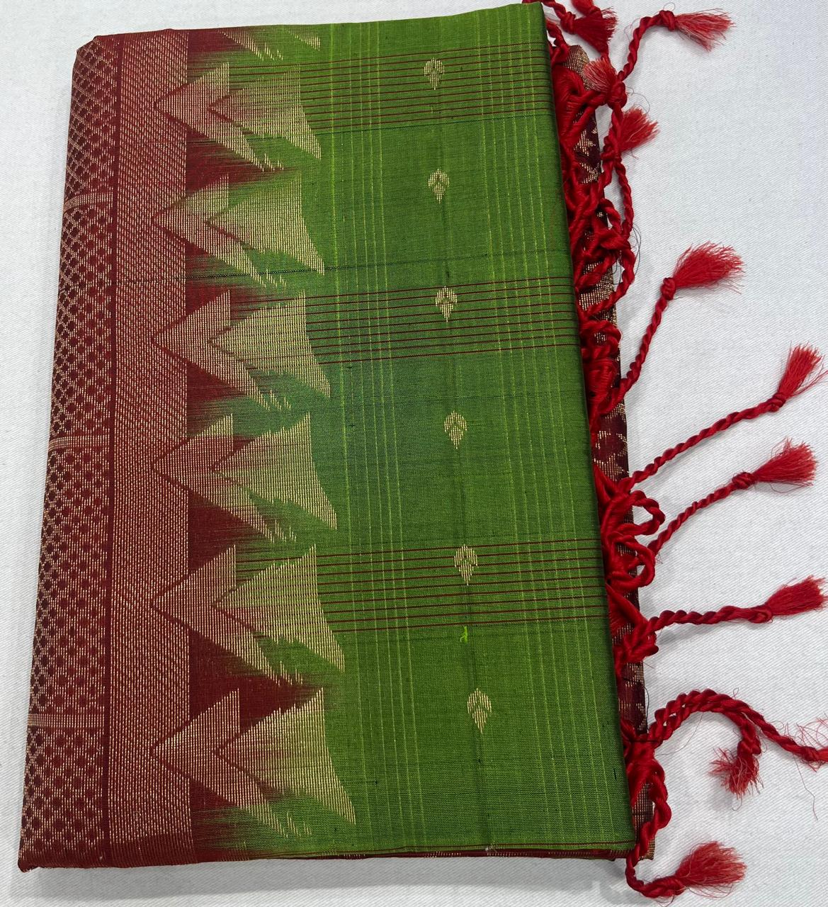 Pure Handloom Soft Silk Saree – Parrot Green with Maroon Designer Pallu