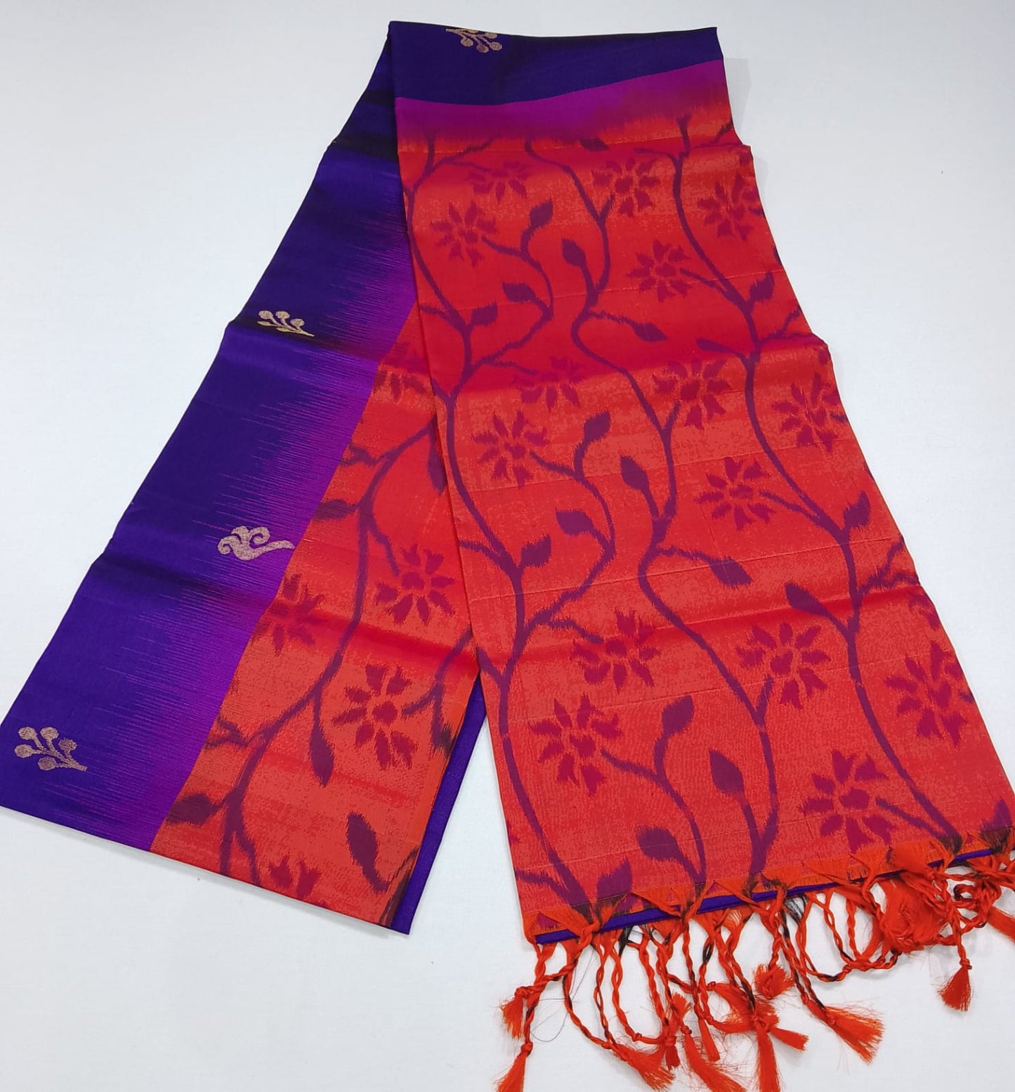 Pure Silk Handloom Pochampally Ikkat Border Saree – Purple & Orange Floral