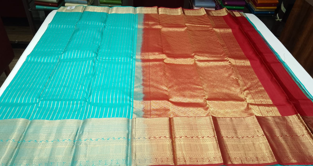 Pure Kanjivaram Handloom Silk Saree in Turquoise Blue with Maroon Pallu and Antique Gold Zari