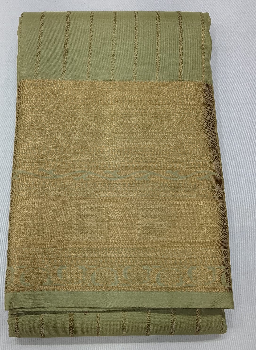 Pure Kanjivaram Handloom Silk Saree in Muted Sage Green with Deep Maroon Pallu and Antique Gold Zari