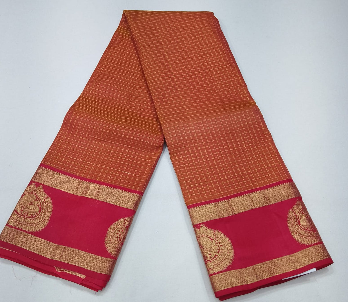 Pure Kanjivaram Handloom Dual-Shade Silk Saree in Copper Rust Orange with Rani Pink Pallu & Antique Gold Zari