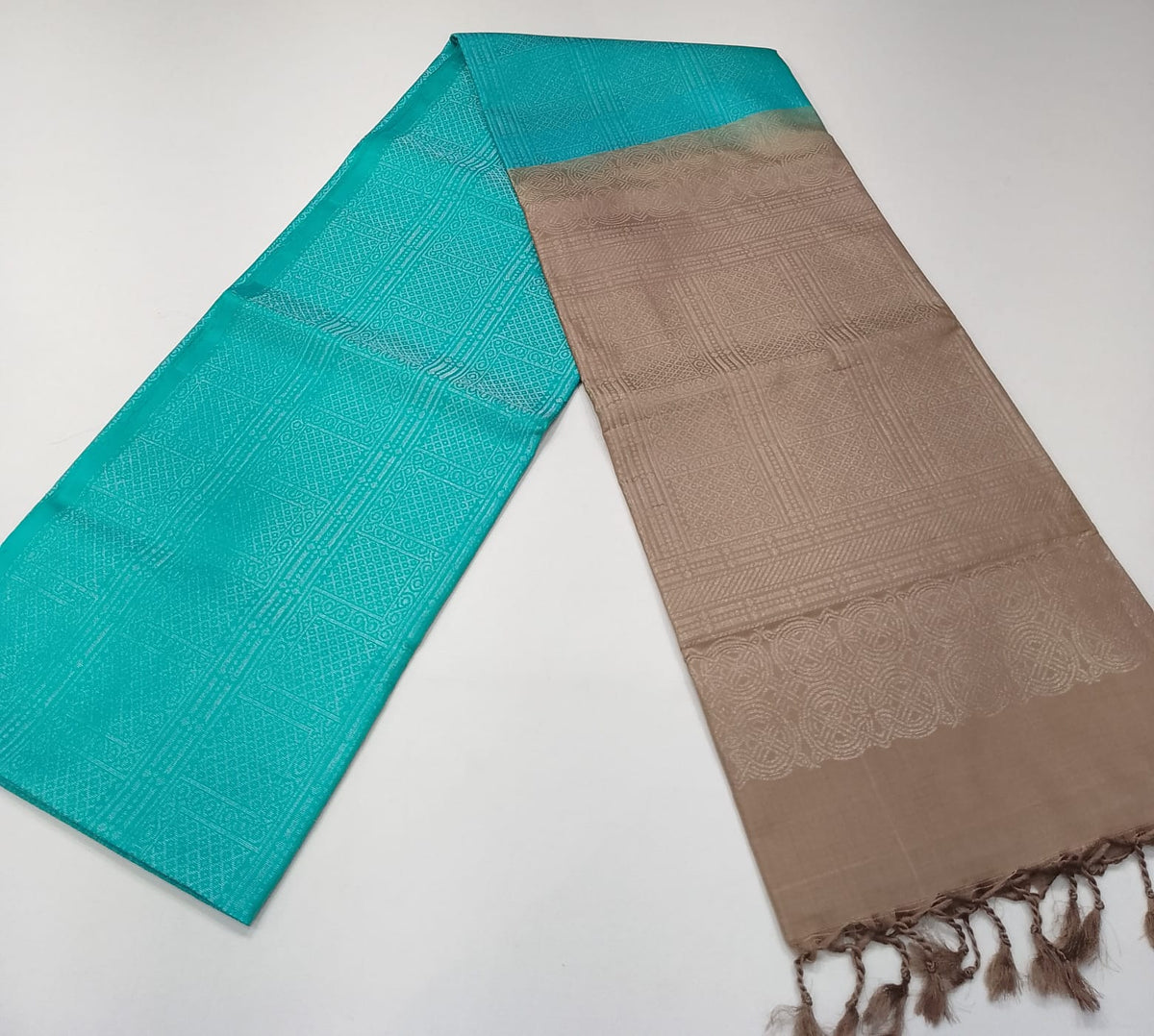 Pure Handloom Soft Silk Saree in Turquoise Blue with Taupe Beige Pallu