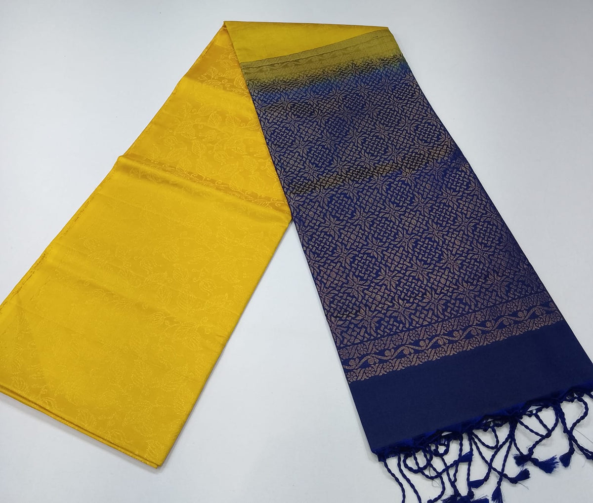 Pure Handloom Soft Silk Borderless Saree – Mustard Yellow with Royal Navy Blue Pallu