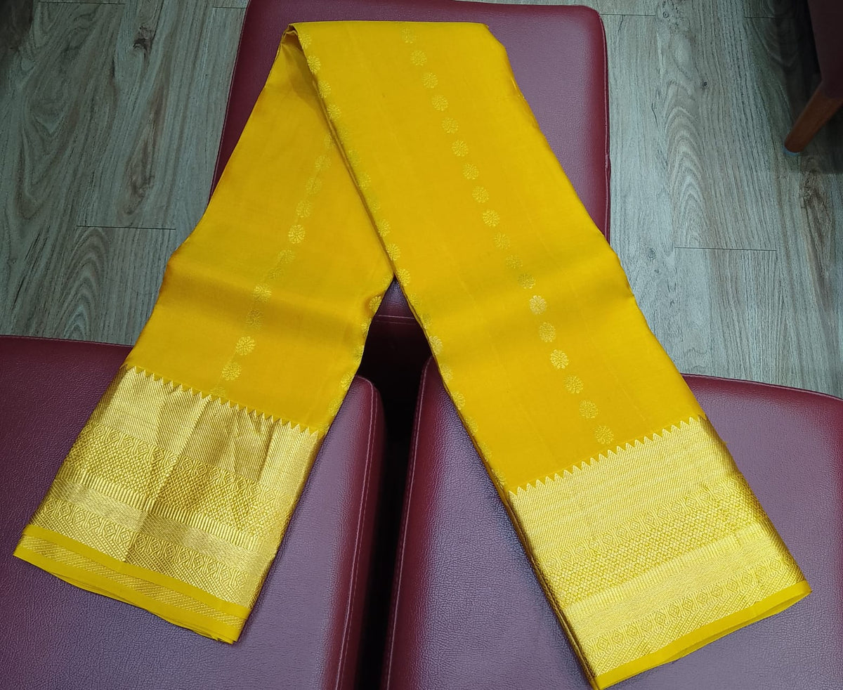 Pure Handloom Kanjivaram Dual Shade Silk Saree – Haldi Yellow & Golden Mustard with Antique Gold Zari