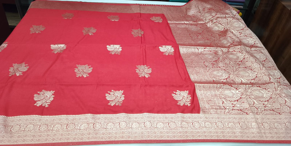 Coral Red Banarasi Soft Georgette Saree with Silver Zari Floral Buttas and Rich Brocade Pallu