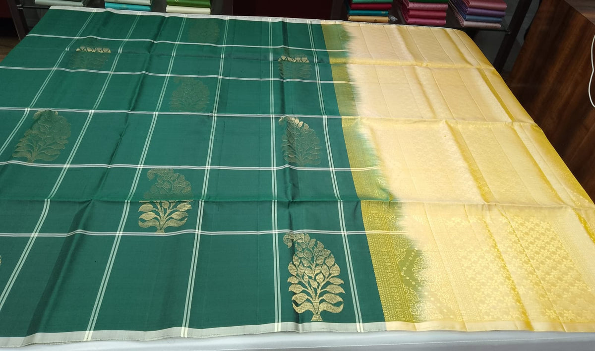 Pure Handloom Soft Silk Borderless Saree in Bottle Green & Antique Gold