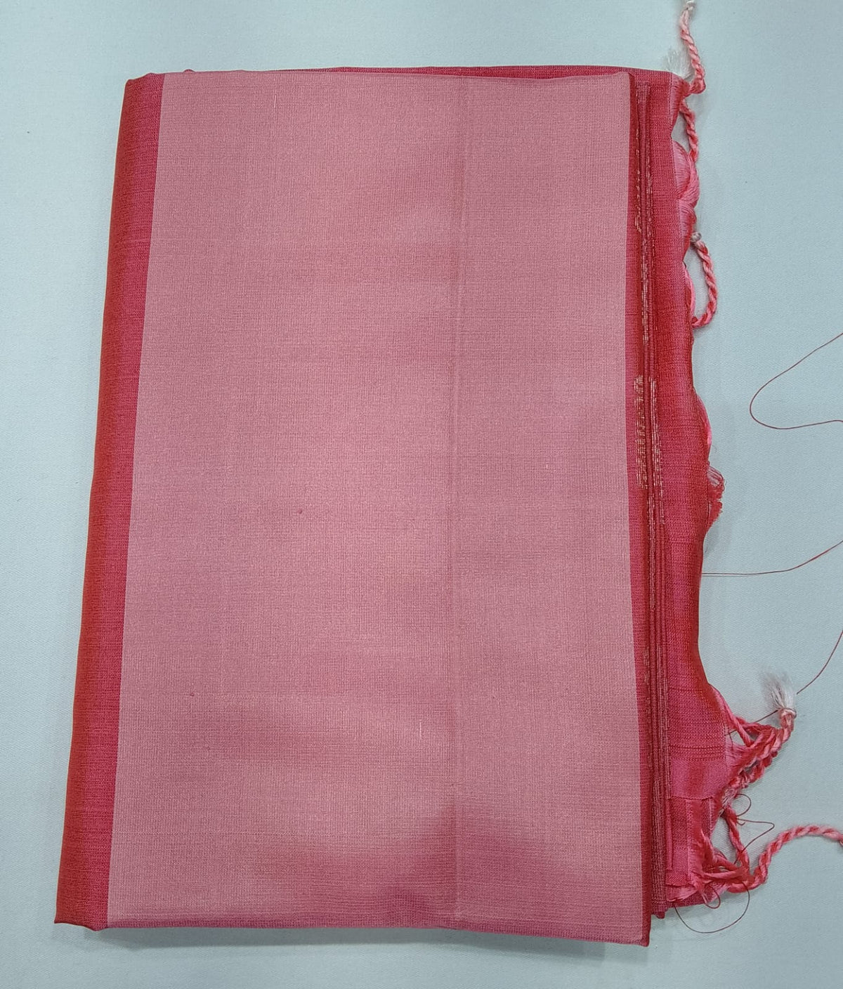 Pure Handloom Soft Silk Borderless Saree in Dual-Tone Pink with Gold Woven Motifs