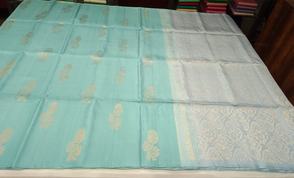 Pure Handloom Soft Silk Borderless Saree in Turquoise Blue with Powder Blue Pallu