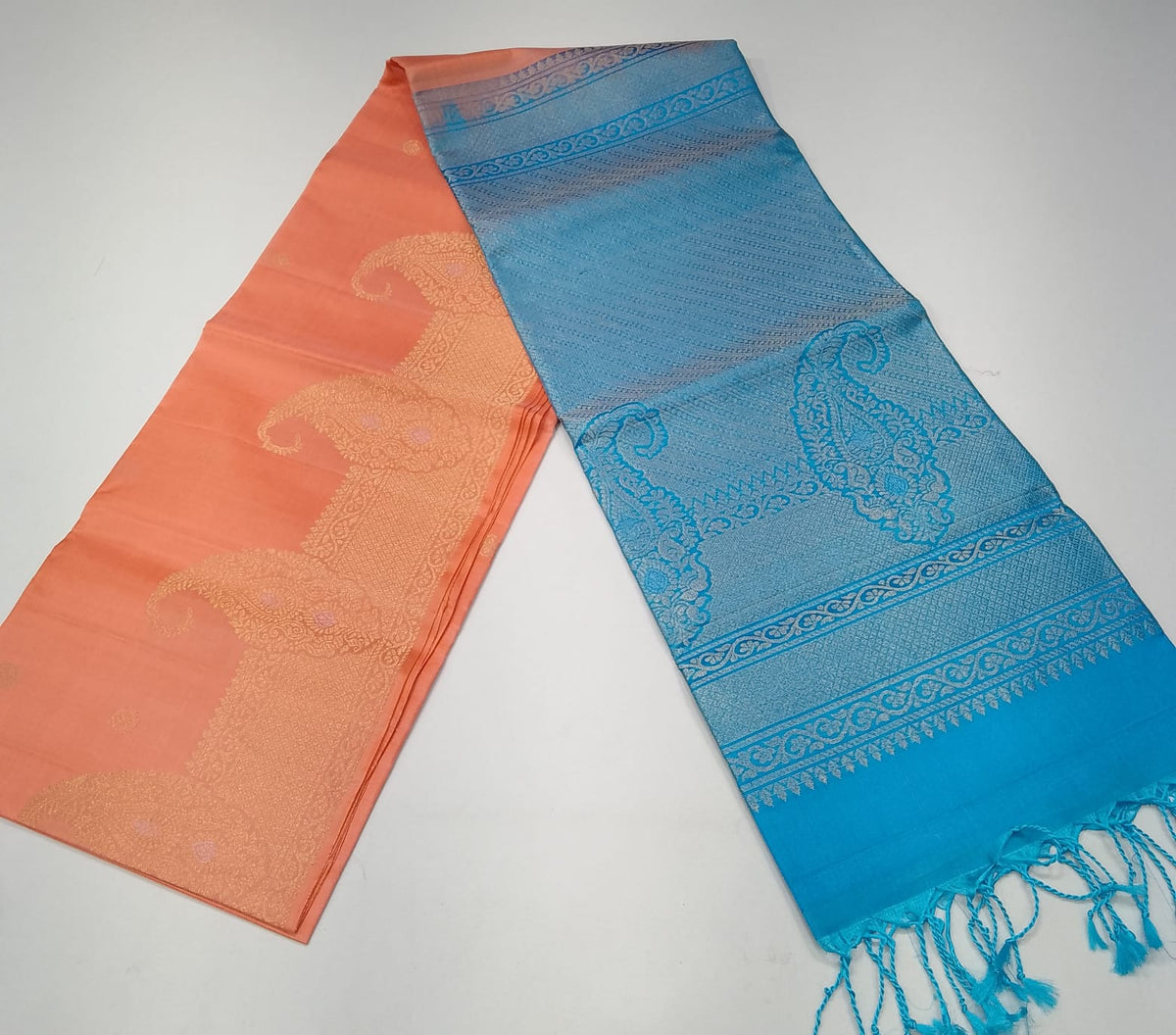 Pure Handloom Soft Silk Saree in Peach with Sky Blue Pallu
