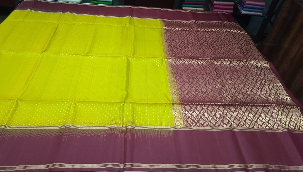 Pure Handloom Soft Silk Saree in Yellow-Green with Wine Maroon Zari Pallu