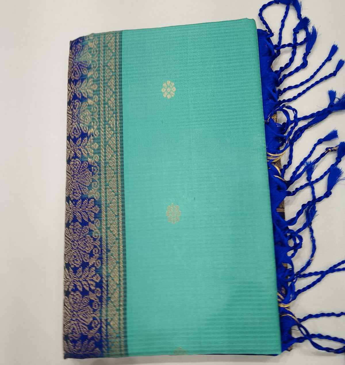 Pure Handloom Soft Silk Saree – Sea Green with Royal Blue Zari Pallu