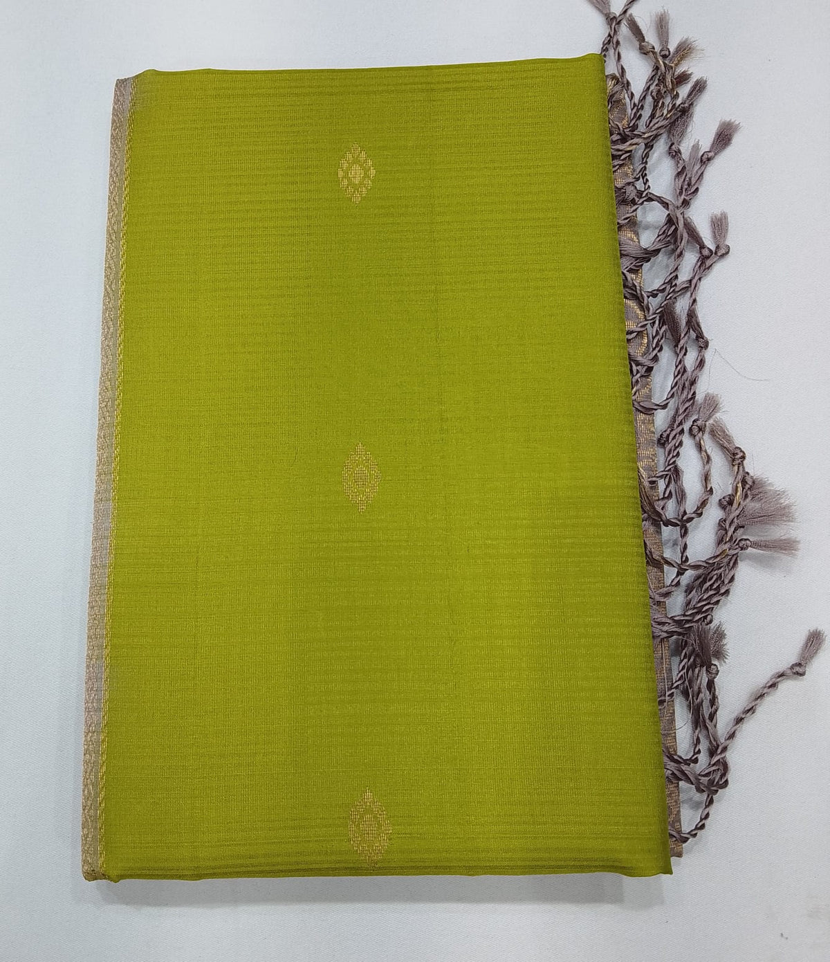 Pure Handloom Soft Silk Lime Green Saree with Silver-Grey Floral Zari Pallu