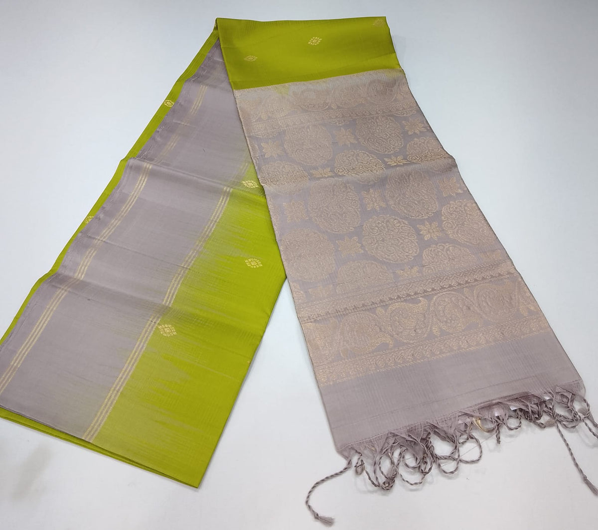 Pure Handloom Soft Silk Lime Green Saree with Silver-Grey Floral Zari Pallu